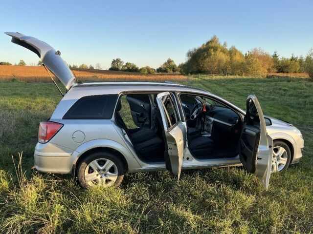 Серый Опель Астра, объемом двигателя 1.6 л и пробегом 243 тыс. км за 4700 $, фото 14 на Automoto.ua