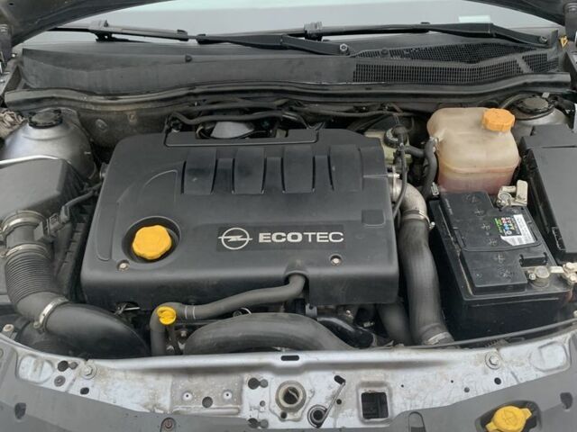 Серый Опель Астра, объемом двигателя 1.9 л и пробегом 297 тыс. км за 5800 $, фото 9 на Automoto.ua