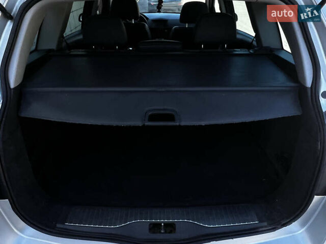 Серый Опель Астра, объемом двигателя 1.6 л и пробегом 276 тыс. км за 5500 $, фото 9 на Automoto.ua