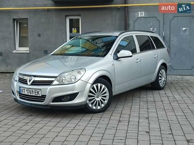 Серый Опель Астра, объемом двигателя 1.7 л и пробегом 279 тыс. км за 5200 $, фото 1 на Automoto.ua