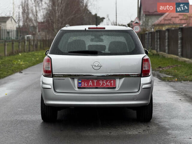 Серый Опель Астра, объемом двигателя 1.4 л и пробегом 199 тыс. км за 5350 $, фото 9 на Automoto.ua