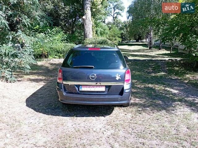 Серый Опель Астра, объемом двигателя 1.6 л и пробегом 221 тыс. км за 5300 $, фото 25 на Automoto.ua