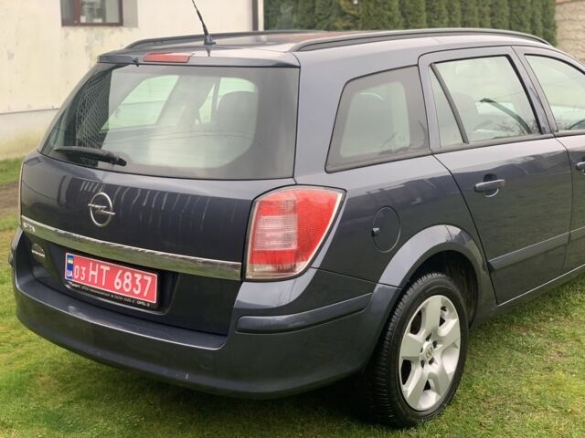 Серый Опель Астра, объемом двигателя 1.6 л и пробегом 188 тыс. км за 4900 $, фото 23 на Automoto.ua