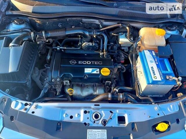 Сірий Опель Астра, об'ємом двигуна 1.4 л та пробігом 151 тис. км за 7500 $, фото 4 на Automoto.ua