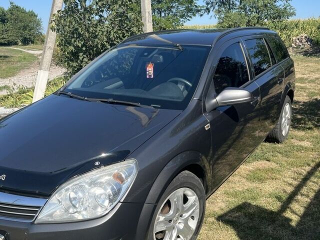 Сірий Опель Астра, об'ємом двигуна 1.7 л та пробігом 263 тис. км за 5800 $, фото 11 на Automoto.ua