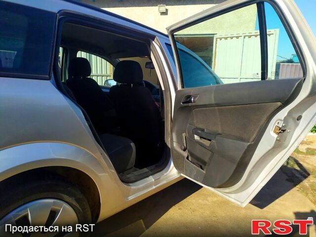 Сірий Опель Астра, об'ємом двигуна 1.7 л та пробігом 200 тис. км за 5900 $, фото 3 на Automoto.ua
