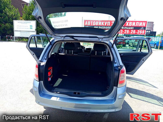 Серый Опель Астра, объемом двигателя 1.6 л и пробегом 219 тыс. км за 6800 $, фото 6 на Automoto.ua