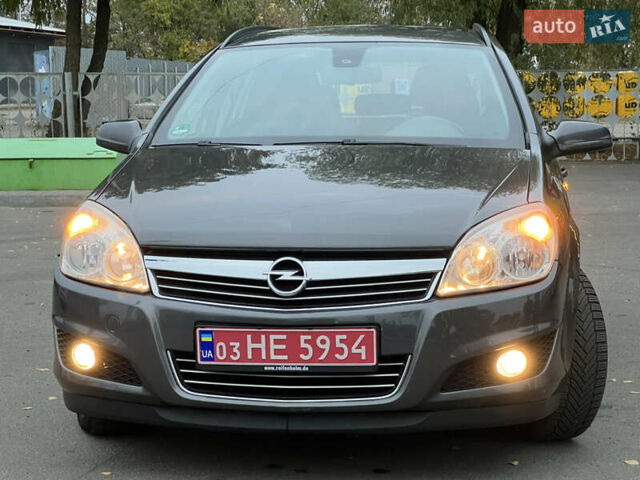 Серый Опель Астра, объемом двигателя 0 л и пробегом 230 тыс. км за 5700 $, фото 61 на Automoto.ua