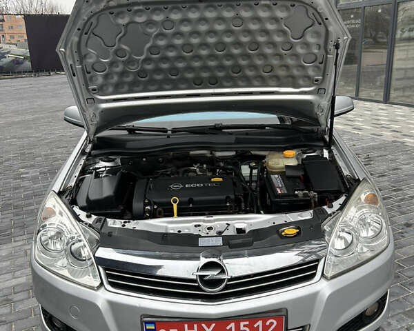 Сірий Опель Астра, об'ємом двигуна 1.6 л та пробігом 152 тис. км за 5999 $, фото 54 на Automoto.ua