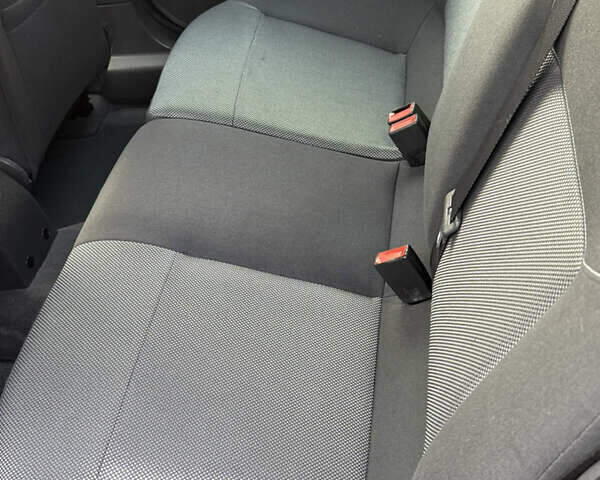 Сірий Опель Астра, об'ємом двигуна 1.7 л та пробігом 254 тис. км за 6800 $, фото 16 на Automoto.ua