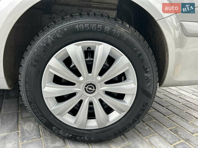 Сірий Опель Астра, об'ємом двигуна 1.6 л та пробігом 152 тис. км за 5999 $, фото 62 на Automoto.ua