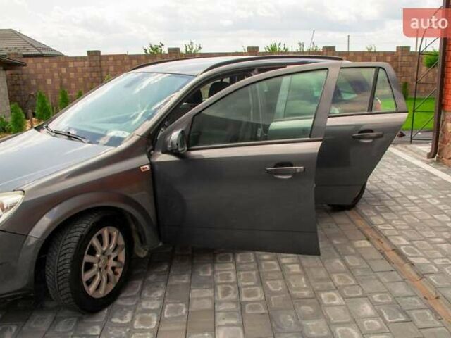 Сірий Опель Астра, об'ємом двигуна 1.6 л та пробігом 256 тис. км за 5800 $, фото 18 на Automoto.ua