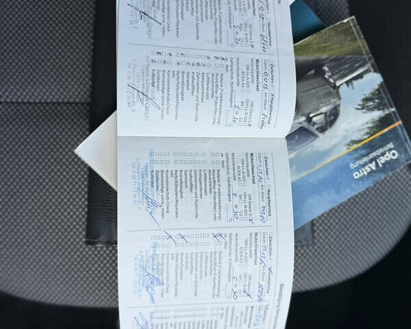Серый Опель Астра, объемом двигателя 1.6 л и пробегом 243 тыс. км за 6050 $, фото 43 на Automoto.ua