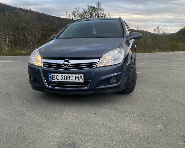 Серый Опель Астра, объемом двигателя 1.7 л и пробегом 275 тыс. км за 6300 $, фото 14 на Automoto.ua