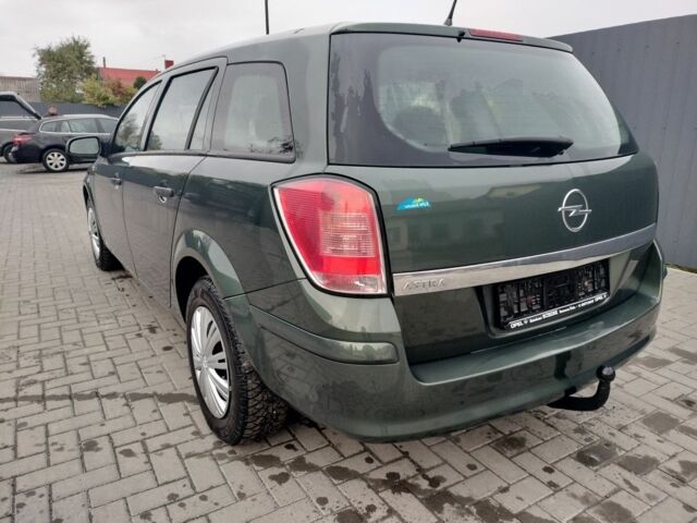 Опель Астра 2009 в Остоге на Automoto.ua Серый Опель Астра, объемом двигателя 1 л и пробегом 206 тыс. км за 5450 $, фото 4 на Automoto.ua