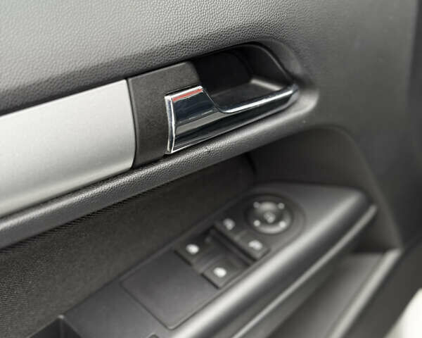 Серый Опель Астра, объемом двигателя 1.4 л и пробегом 199 тыс. км за 5350 $, фото 24 на Automoto.ua