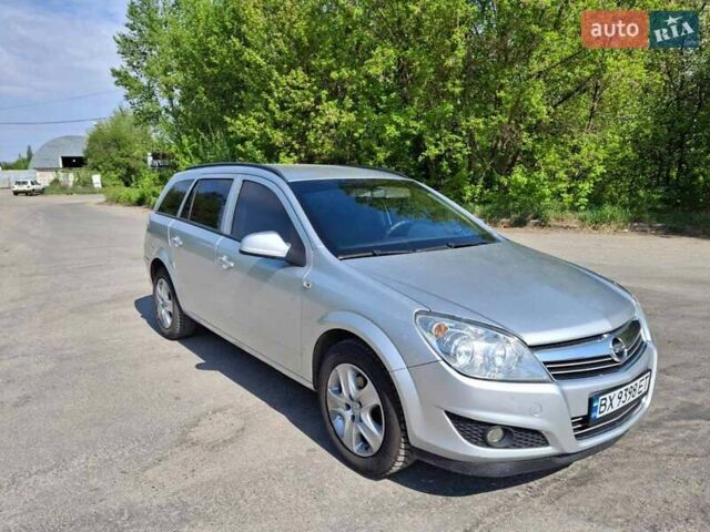 Серый Опель Астра, объемом двигателя 1.6 л и пробегом 270 тыс. км за 5400 $, фото 6 на Automoto.ua