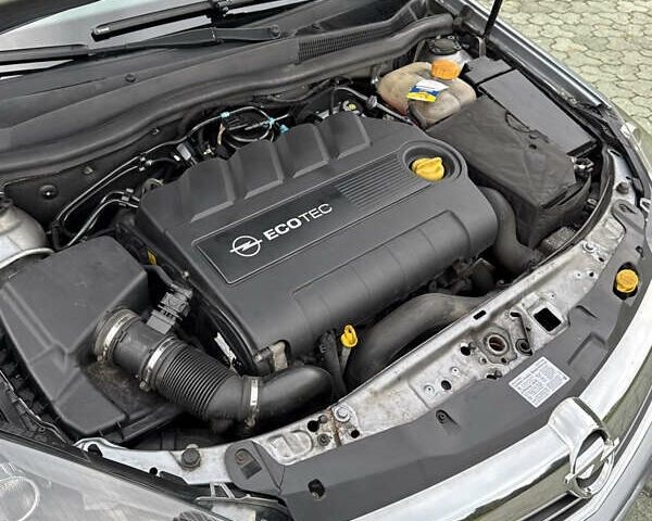 Опель Астра 2009 в Дубно на Automoto.ua Серый Опель Астра, объемом двигателя 1.9 л и пробегом 227 тыс. км за 6500 $, фото 32 на Automoto.ua