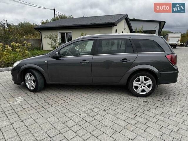 Опель Астра 2009 в Львове на Automoto.ua Серый Опель Астра, объемом двигателя 1.69 л и пробегом 191 тыс. км за 6200 $, фото 3 на Automoto.ua