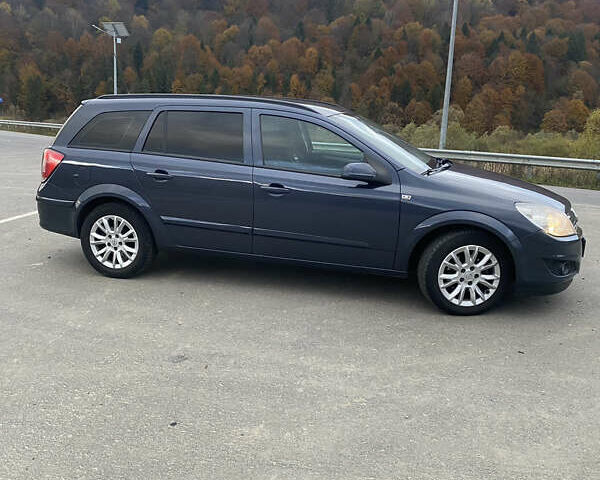 Серый Опель Астра, объемом двигателя 1.7 л и пробегом 275 тыс. км за 6300 $, фото 4 на Automoto.ua