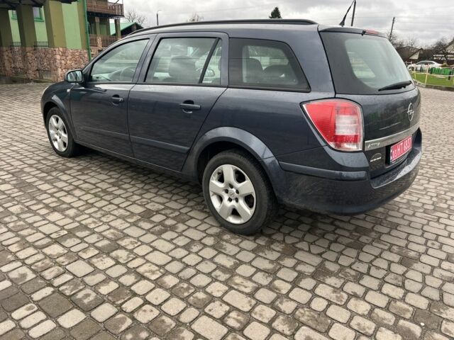 Серый Опель Астра, объемом двигателя 1.6 л и пробегом 180 тыс. км за 4800 $, фото 6 на Automoto.ua