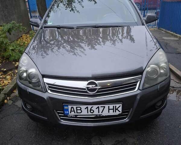 Серый Опель Астра, объемом двигателя 1.6 л и пробегом 197 тыс. км за 6200 $, фото 7 на Automoto.ua