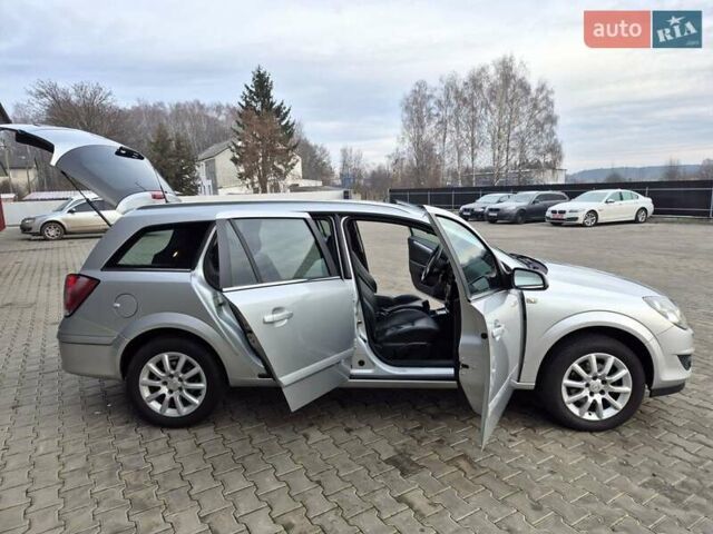 Серый Опель Астра, объемом двигателя 1.6 л и пробегом 253 тыс. км за 5650 $, фото 21 на Automoto.ua