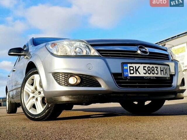 Серый Опель Астра, объемом двигателя 1.6 л и пробегом 200 тыс. км за 6150 $, фото 14 на Automoto.ua