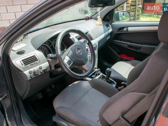 Сірий Опель Астра, об'ємом двигуна 1.6 л та пробігом 256 тис. км за 5800 $, фото 15 на Automoto.ua