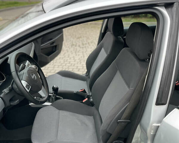 Сірий Опель Астра, об'ємом двигуна 1.6 л та пробігом 206 тис. км за 5600 $, фото 37 на Automoto.ua