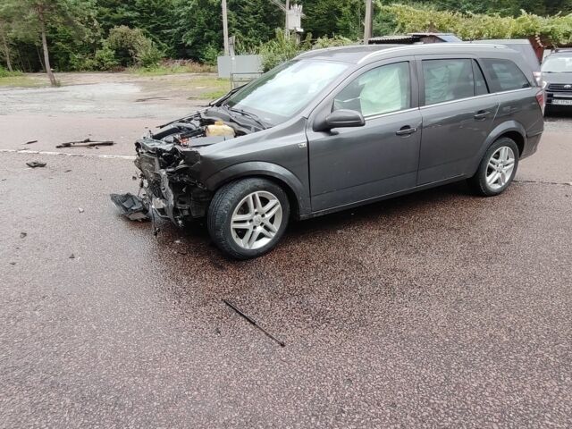 Сірий Опель Астра, об'ємом двигуна 1.6 л та пробігом 240 тис. км за 1700 $, фото 3 на Automoto.ua