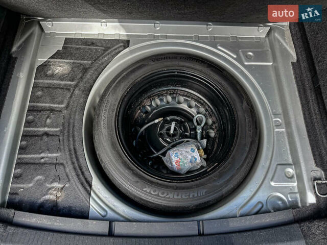 Серый Опель Астра, объемом двигателя 1.6 л и пробегом 210 тыс. км за 5500 $, фото 97 на Automoto.ua