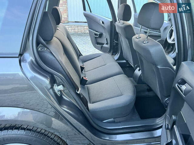 Сірий Опель Астра, об'ємом двигуна 1.6 л та пробігом 202 тис. км за 5900 $, фото 36 на Automoto.ua