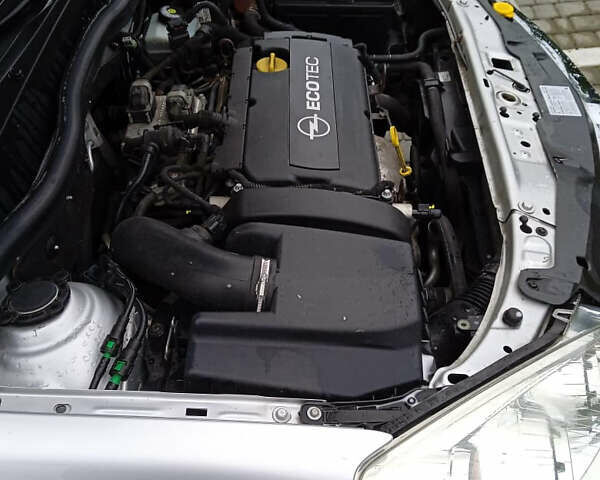 Серый Опель Астра, объемом двигателя 1.6 л и пробегом 175 тыс. км за 5800 $, фото 8 на Automoto.ua