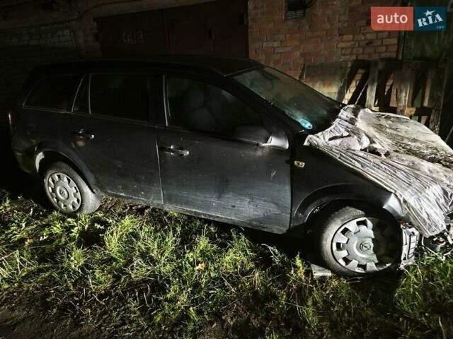 Сірий Опель Астра, об'ємом двигуна 1.6 л та пробігом 240 тис. км за 3000 $, фото 1 на Automoto.ua