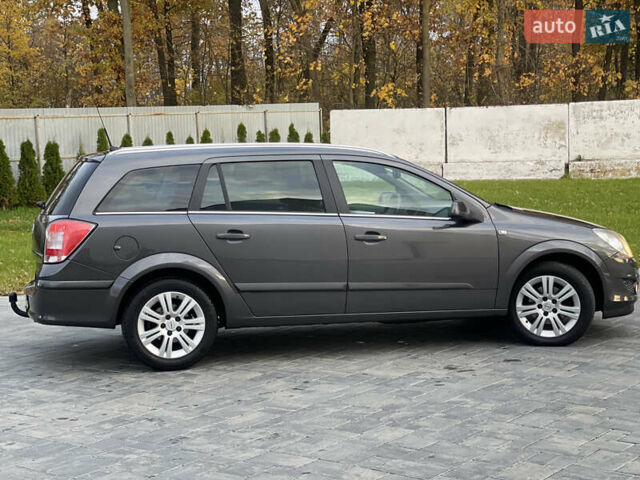 Опель Астра 2009 в Луцке на Automoto.ua Серый Опель Астра, объемом двигателя 1.6 л и пробегом 198 тыс. км за 6500 $, фото 10 на Automoto.ua