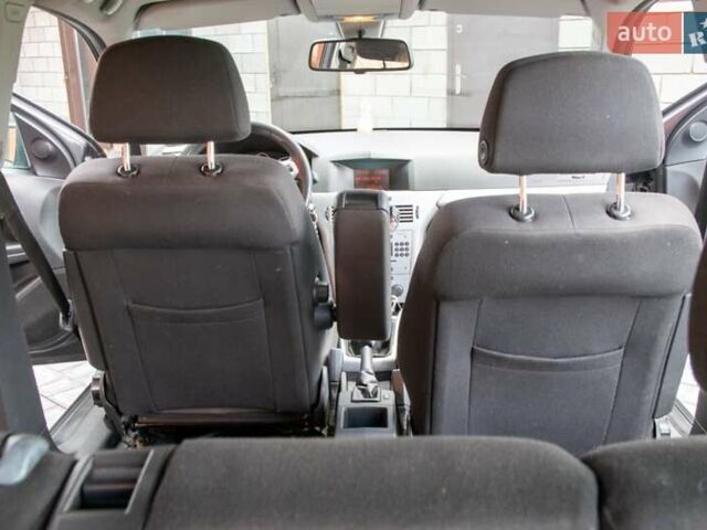 Сірий Опель Астра, об'ємом двигуна 1.6 л та пробігом 256 тис. км за 5800 $, фото 21 на Automoto.ua