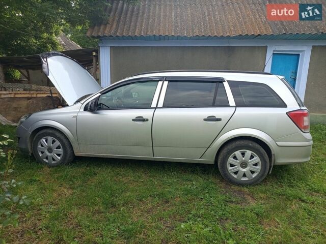 Сірий Опель Астра, об'ємом двигуна 1.7 л та пробігом 250 тис. км за 4500 $, фото 1 на Automoto.ua