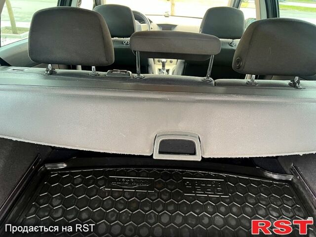 Серый Опель Астра, объемом двигателя 1.8 л и пробегом 243 тыс. км за 6000 $, фото 9 на Automoto.ua