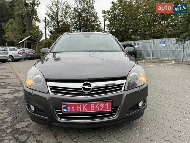 Сірий Опель Астра, об'ємом двигуна 1.7 л та пробігом 270 тис. км за 6400 $, фото 3 на Automoto.ua
