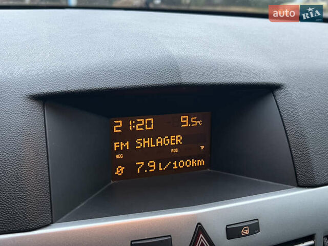 Серый Опель Астра, объемом двигателя 0 л и пробегом 230 тыс. км за 5700 $, фото 30 на Automoto.ua