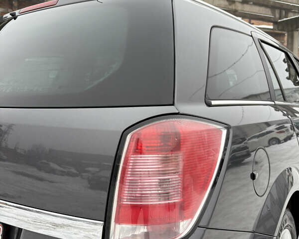 Сірий Опель Астра, об'ємом двигуна 1.8 л та пробігом 246 тис. км за 6700 $, фото 70 на Automoto.ua