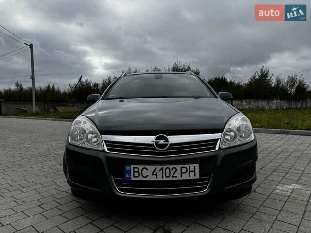 Опель Астра 2009 в Львове на Automoto.ua Серый Опель Астра, объемом двигателя 1.69 л и пробегом 191 тыс. км за 6200 $, фото 2 на Automoto.ua