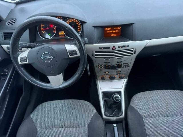 Сірий Опель Астра, об'ємом двигуна 1.4 л та пробігом 207 тис. км за 4990 $, фото 20 на Automoto.ua