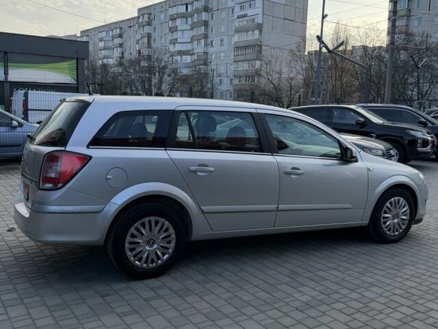 Серый Опель Астра, объемом двигателя 1.6 л и пробегом 184 тыс. км за 6200 $, фото 12 на Automoto.ua