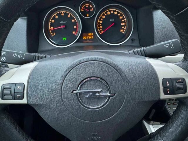 Сірий Опель Астра, об'ємом двигуна 1.4 л та пробігом 207 тис. км за 4990 $, фото 22 на Automoto.ua