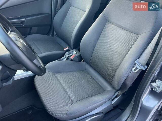 Серый Опель Астра, объемом двигателя 0 л и пробегом 208 тыс. км за 5599 $, фото 32 на Automoto.ua