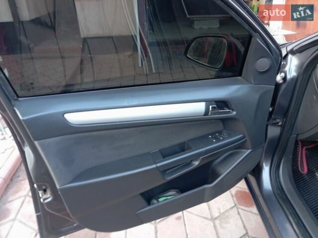 Сірий Опель Астра, об'ємом двигуна 1.69 л та пробігом 299 тис. км за 5400 $, фото 21 на Automoto.ua