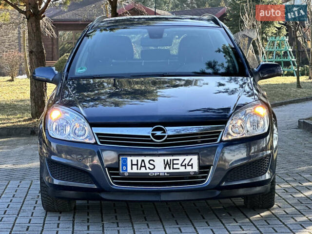 Серый Опель Астра, объемом двигателя 1.6 л и пробегом 212 тыс. км за 5499 $, фото 29 на Automoto.ua