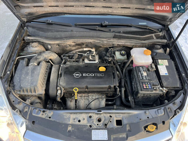 Сірий Опель Астра, об'ємом двигуна 1.6 л та пробігом 289 тис. км за 4450 $, фото 31 на Automoto.ua